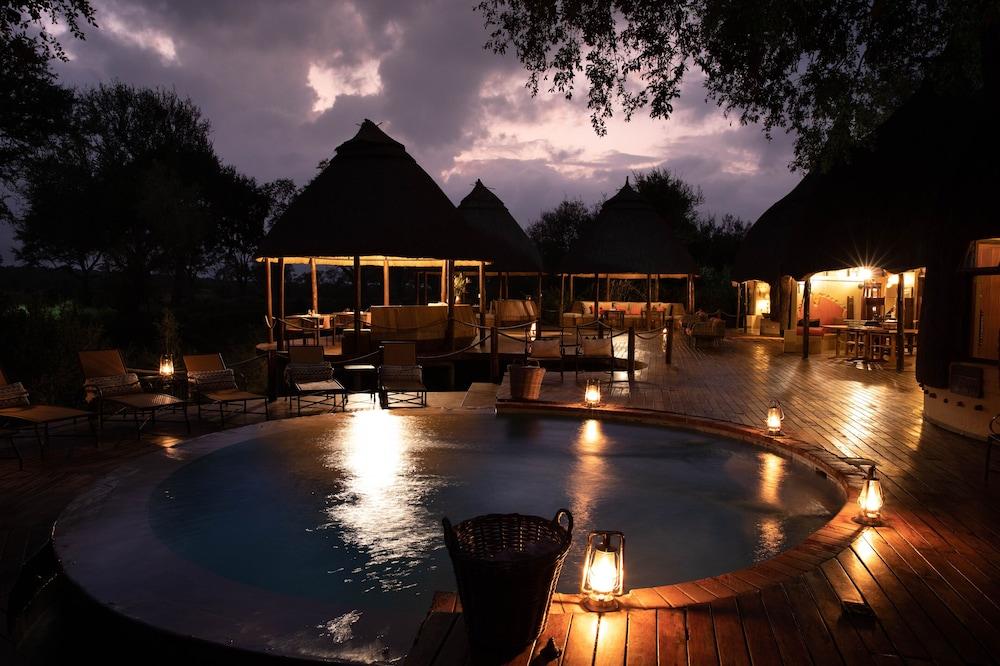 Hoyo Hoyo Safari Lodge Mluwati Concession 外观 照片