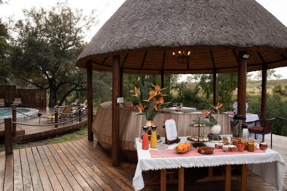 Hoyo Hoyo Safari Lodge Mluwati Concession 外观 照片