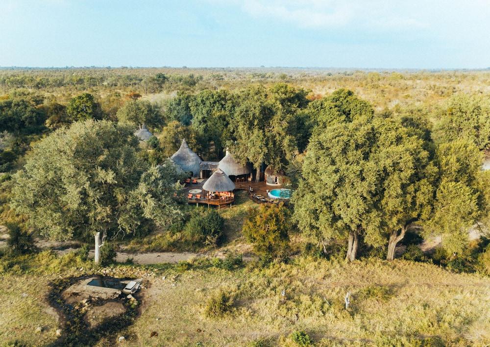 Hoyo Hoyo Safari Lodge Mluwati Concession 外观 照片